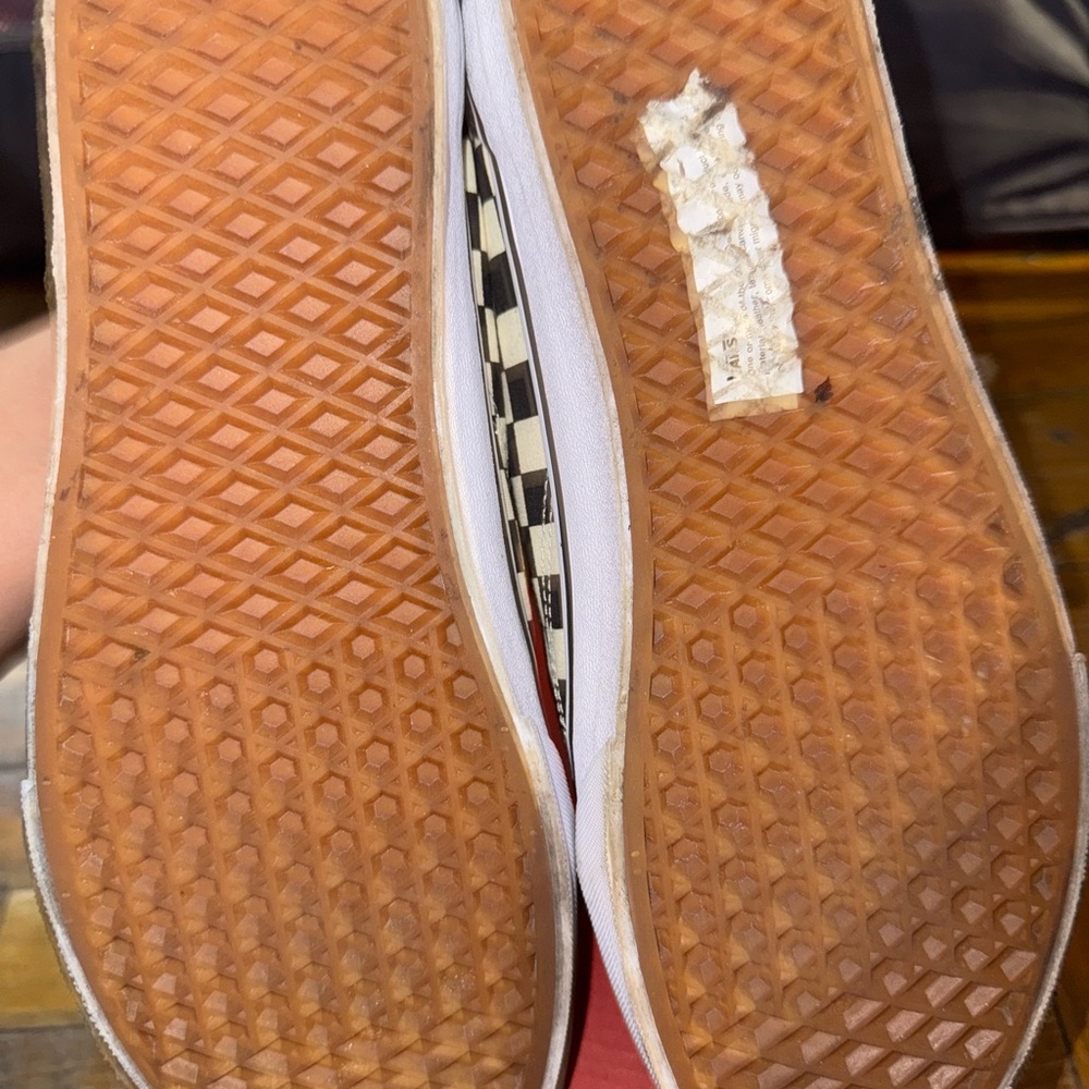 Vans - Picture 4 of 6